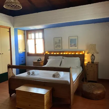 Mavilia Traditional Apartment Lygourio