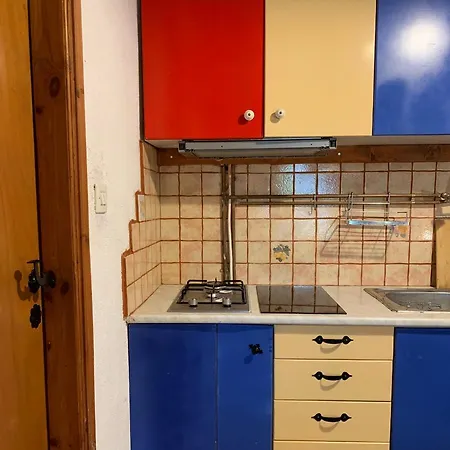 Daire Mavilia Traditional