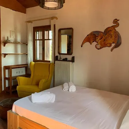 Mavilia Traditional Apartment *