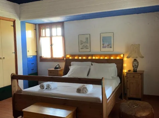 Mavilia Traditional Lägenhet Ligourion